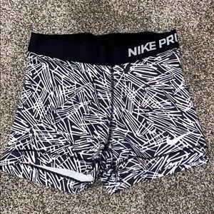 Printed Nike Pro spandex
